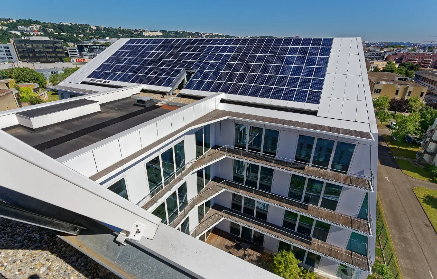 Panneaux solaires sur le toit - EDF ENR